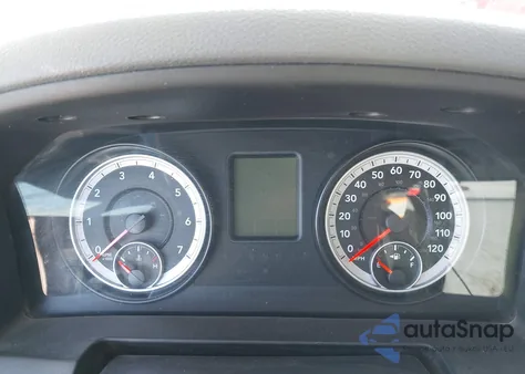 2014 Ram 1500 Express z USA, uszkodzony, nr VIN 1C6RR6FT3ES140547